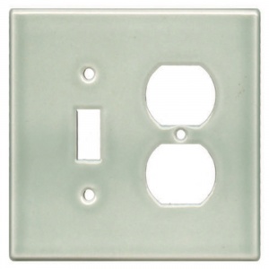   Outlet - 2 Plug & Traditional Single  
